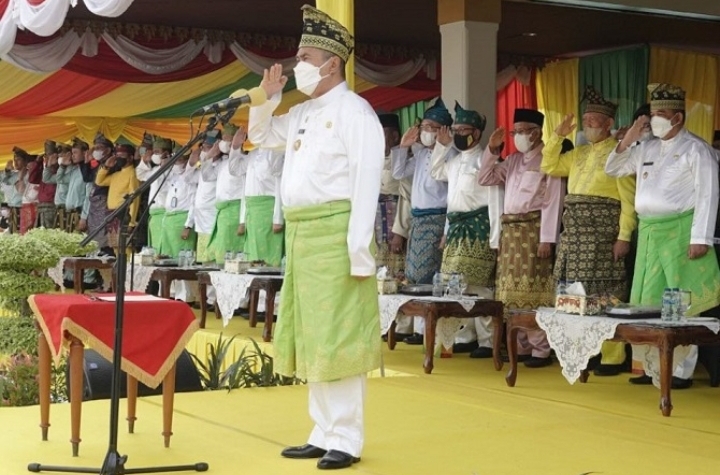 Gubri Syamsuar Jadi Inspektur Upacara HUT Riau Ke 65