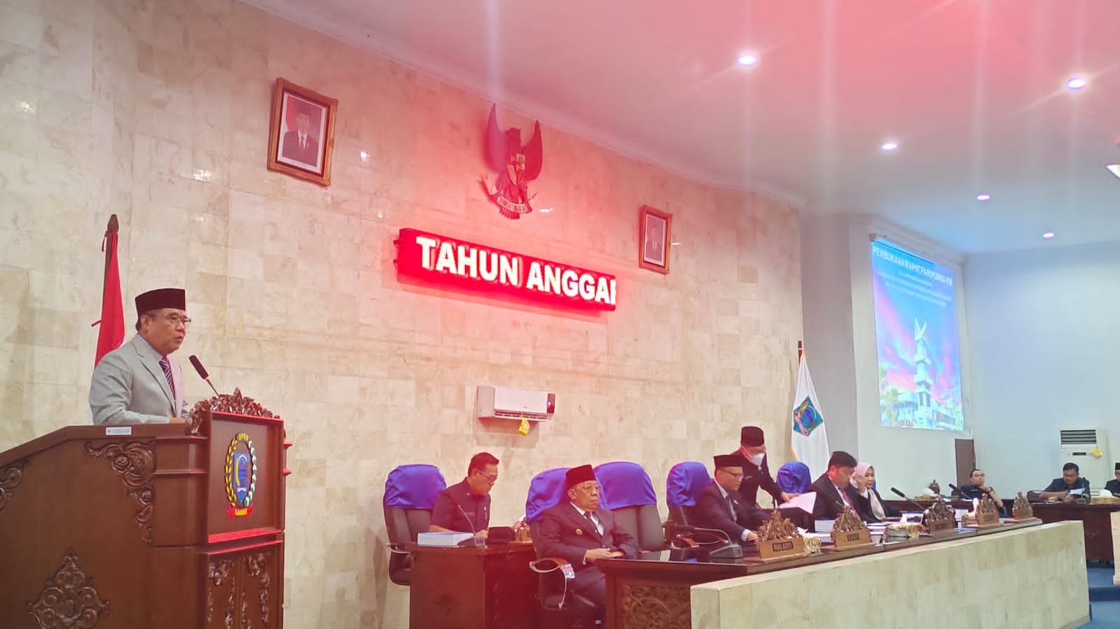 DPRD Lahat Gelar Rapat Paripurna Vlll dalam Rangka Membahas LKPJ Bupati Lahat Tahun Anggaran 2022