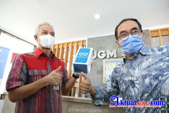 Ganjar Pranowo Jajal GeNose, Pesan 100 Unit dan Usulkan Indonesia Terapkan sebagai Alat Uji Resmi