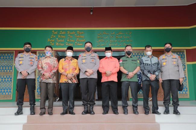 Kapolda Riau Irjen Pol Mohammad Iqbal Silahturahmi Ke Sekretariat DPRD Riau