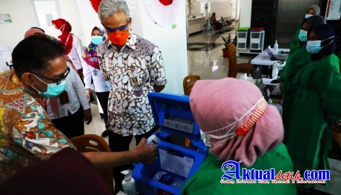 Ganjar Sidak Faskes Kota Semarang, Pastikan Semua Siap Lakukan Vaksinasi