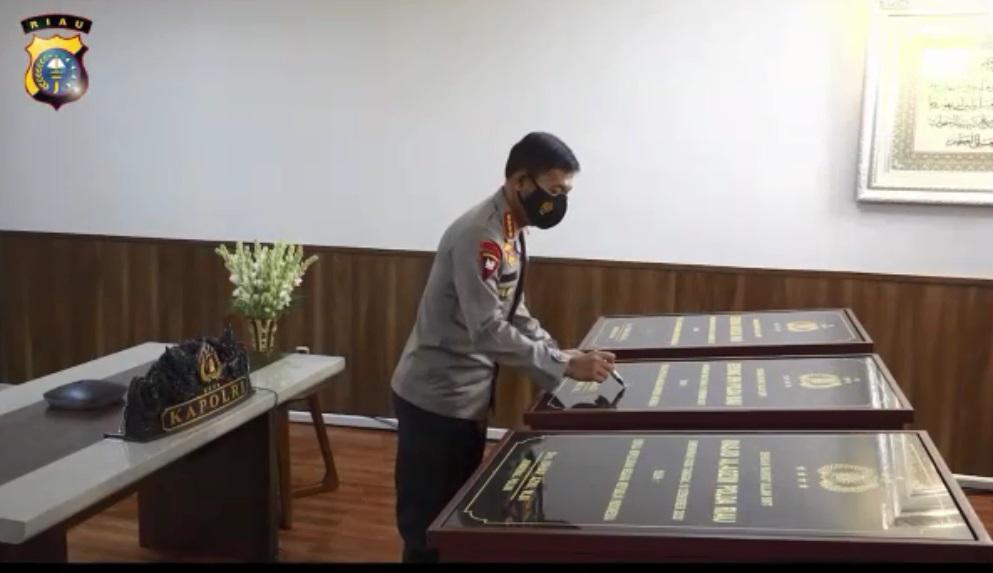 Virtual, Wakapolri Resmikan Gedung Mapolda, SPN Serta Masjid Al Adzim Polda Riau