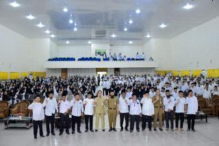 Bupati Kasmarni Tekankan Pentingnya Bantuan yang Tepat Sasaran