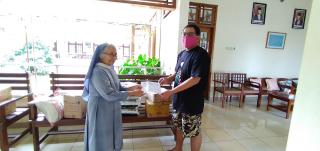 Paroki St Theresia Bongsari Semarang, Selenggarakan Misa Natal Bergantian