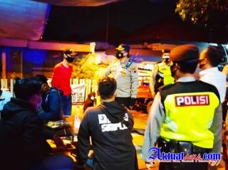Angkringan dan Rental PS di Bubarkan Kapolsek Semarang Barat