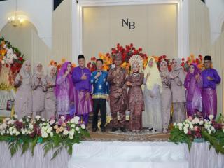 Pj Bupati Kampar Hadiri Resepsi Pernikahan Bayu Pratama Bahrein dengan Nadia Salsabila