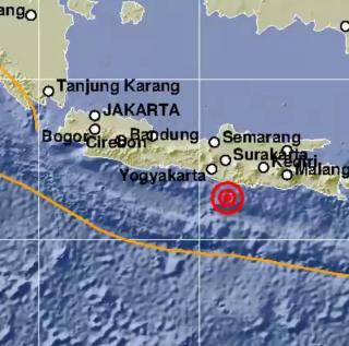Pacitan Diguncang Gempa 5,3 SR Goncangannya Terasa Sampai Yogjakarta