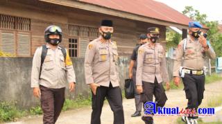 Kapolres Lhokseumawe Membantu Warga Penderita Cacat Sejak Lahir