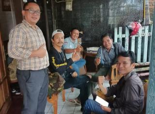 Bidhumas Polda Jateng Kunjungi Wartawan Yang Atap Rumahnya Roboh