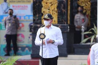 Gubernur Sumut pimpin Apel gelar pasukan Ops Lilin Toba 2020 di Mapolda Sumut