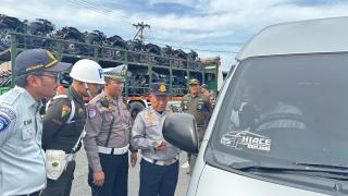 Satgas Gakkum Ops Patuh Lancang Kuning 2025 Polda Riau Tindak 48 Pelanggaran di Jalintim Tenayan Raya