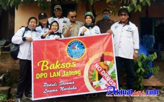 DPD LAN Jateng Salurkan Bantuan Sembako Warga Ngebruk Rt 01 Rw 05 Mangkang Wetan Semarang