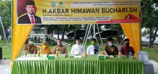 H Akbar Himawan Buchori Melaksanakan Reses Tahunan Di Depan Lapangan Kantor Camat
